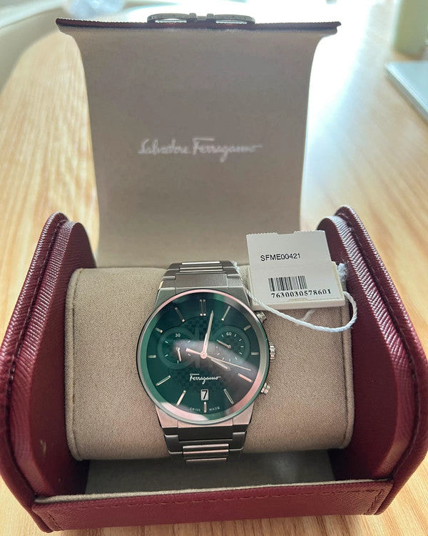 Salvatore Ferragamo Sapphire Chrono Green Dial Silver Steel Strap Watch for Men - SFME00421