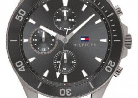 Tommy Hilfiger Larson Chronograph Grey Dial Silver Steel Strap Watch For Men - 1791918