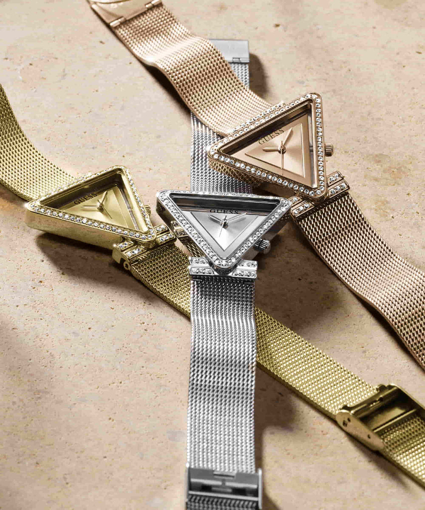 Guess Fame Diamonds Rose Gold Dial Rose Gold Mesh Bracelet Watch for Women - GW0508L3