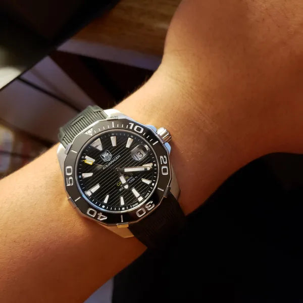 Tag Heuer Aquaracer Calibre 5 Automatic Black Dial Black Rubber Strap Watch for Men - WAY211A.FT6151