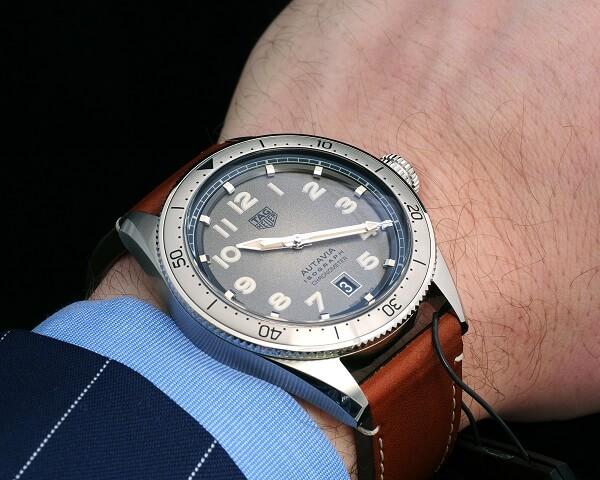 Tag Heuer Autavia Isograph Grey Dial Calfskin Brown Leather Strap Watch for Men - WBE5111.FC8267