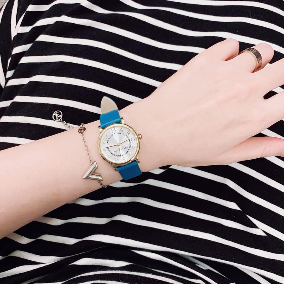 Marc Jacobs Roxy Silver Dial Green Leather Strap Watch for Women - MJ1633