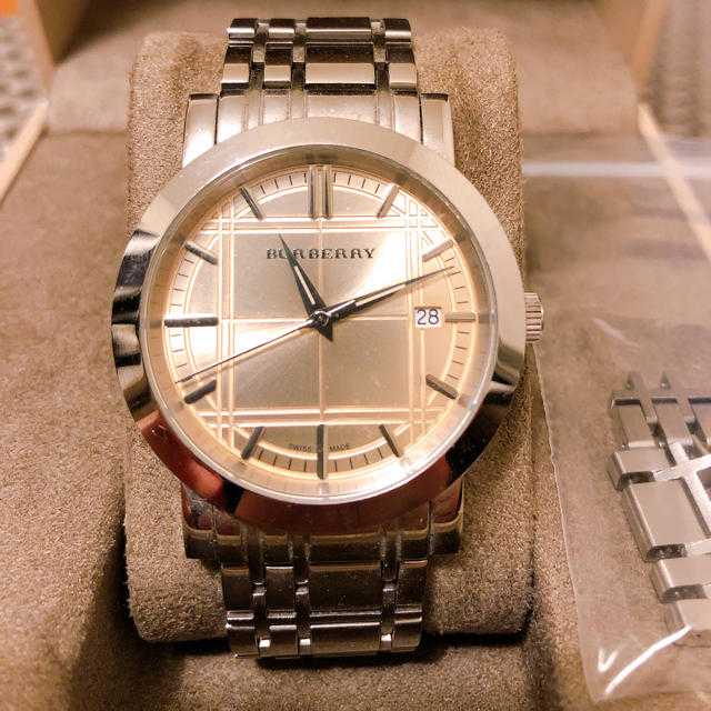 Burberry Heritage Collection Rose Gold Dial Silver Steel Strap Watch f
