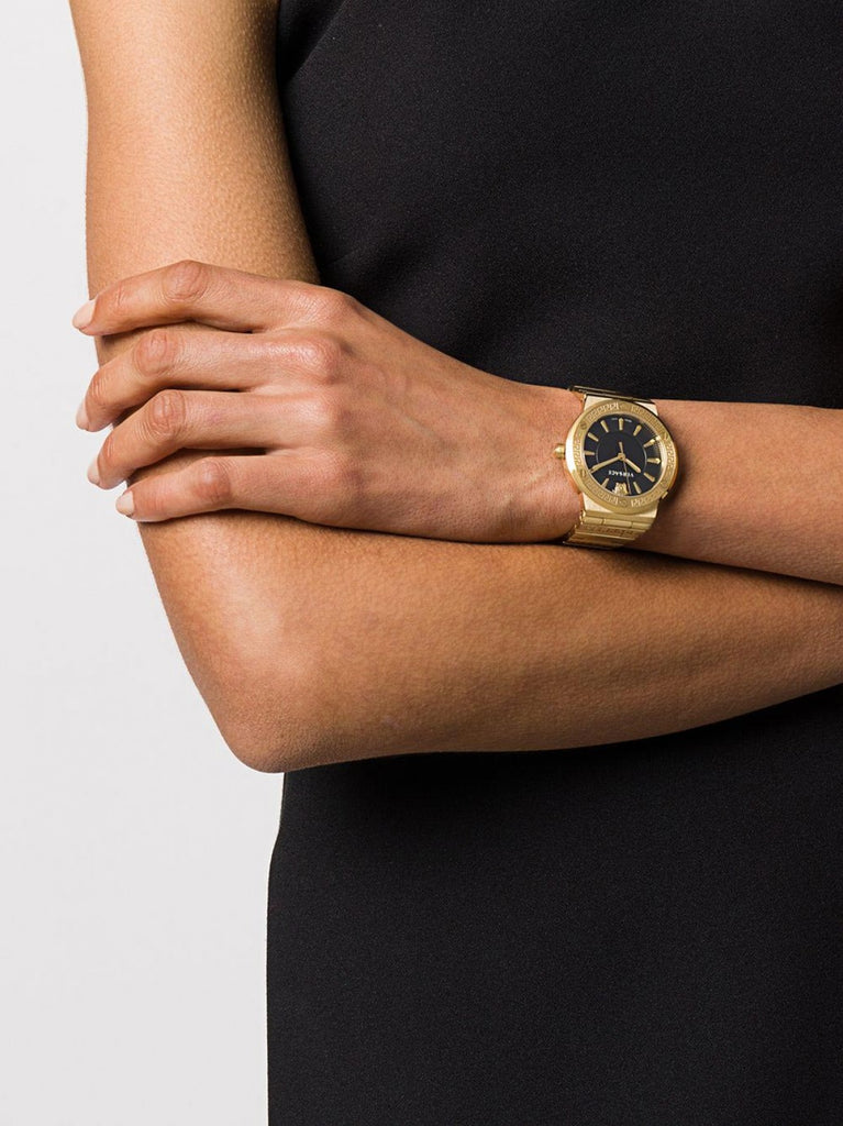 Versace Greca Black Dial Gold Steel Strap Watch สำหรับผู้หญิง
