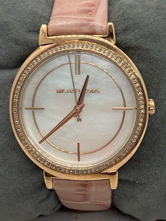 Michael Kors Cinthia Mother of Pearl Dial Pink Leather Strap Watch for Women - MK2663