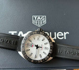 Tag Heuer Formula 1 Quartz White Dial Black Rubber Strap Watch for Men -  WAZ1111.FT8023
