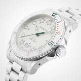 Gucci Dive Quartz White Dial Silver Steel Strap Watch For Men - YA136336