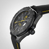 Tag Heuer Aquaracer Calibre 5 Black NATO Strap Carbon Dial Watch untuk Pria - WBD218B.FC6446