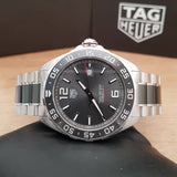 Tag Heuer Formula 1 Kaliber 5 Kronograf Antrasit Dial Jam Tangan Tali Baja Perak untuk Pria - WAZ2011.BA0842