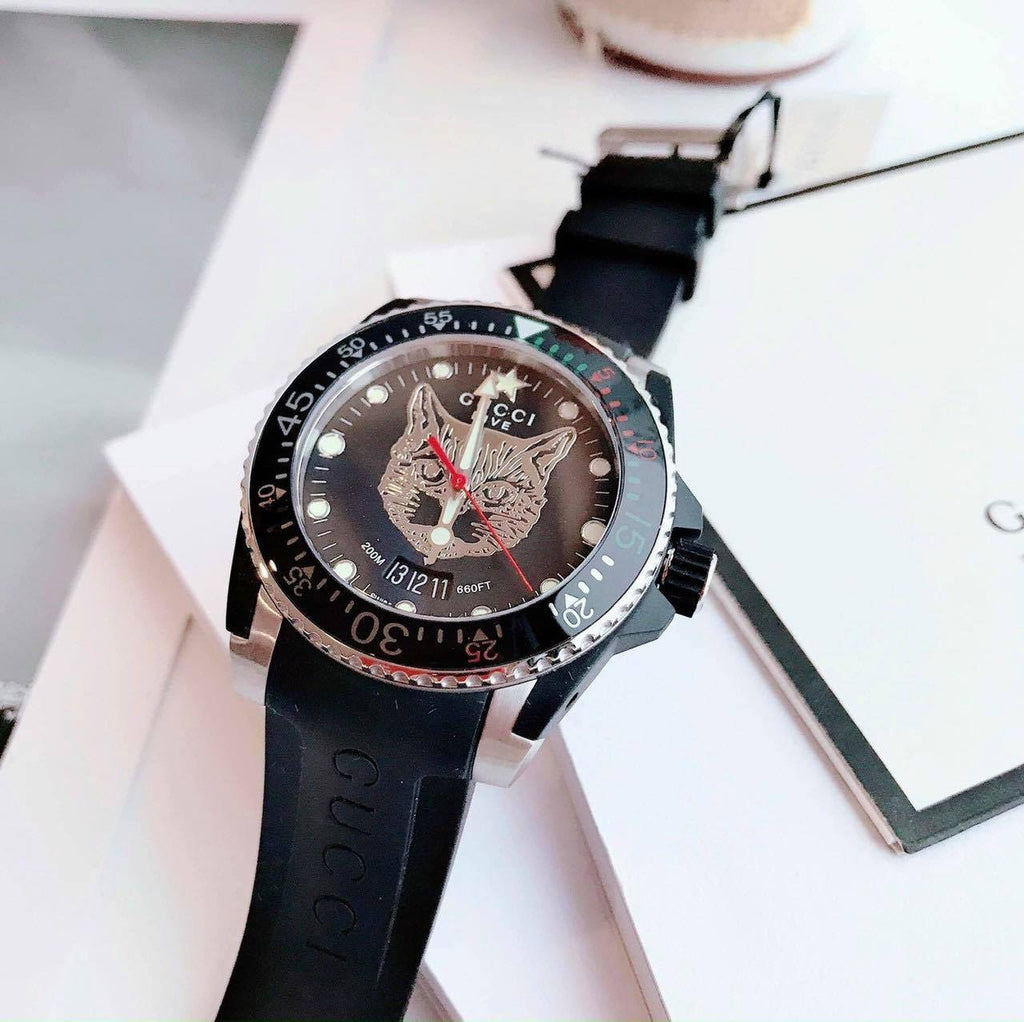 Gucci Dive Feline Black Dial Black Rubber Strap Watch For Men