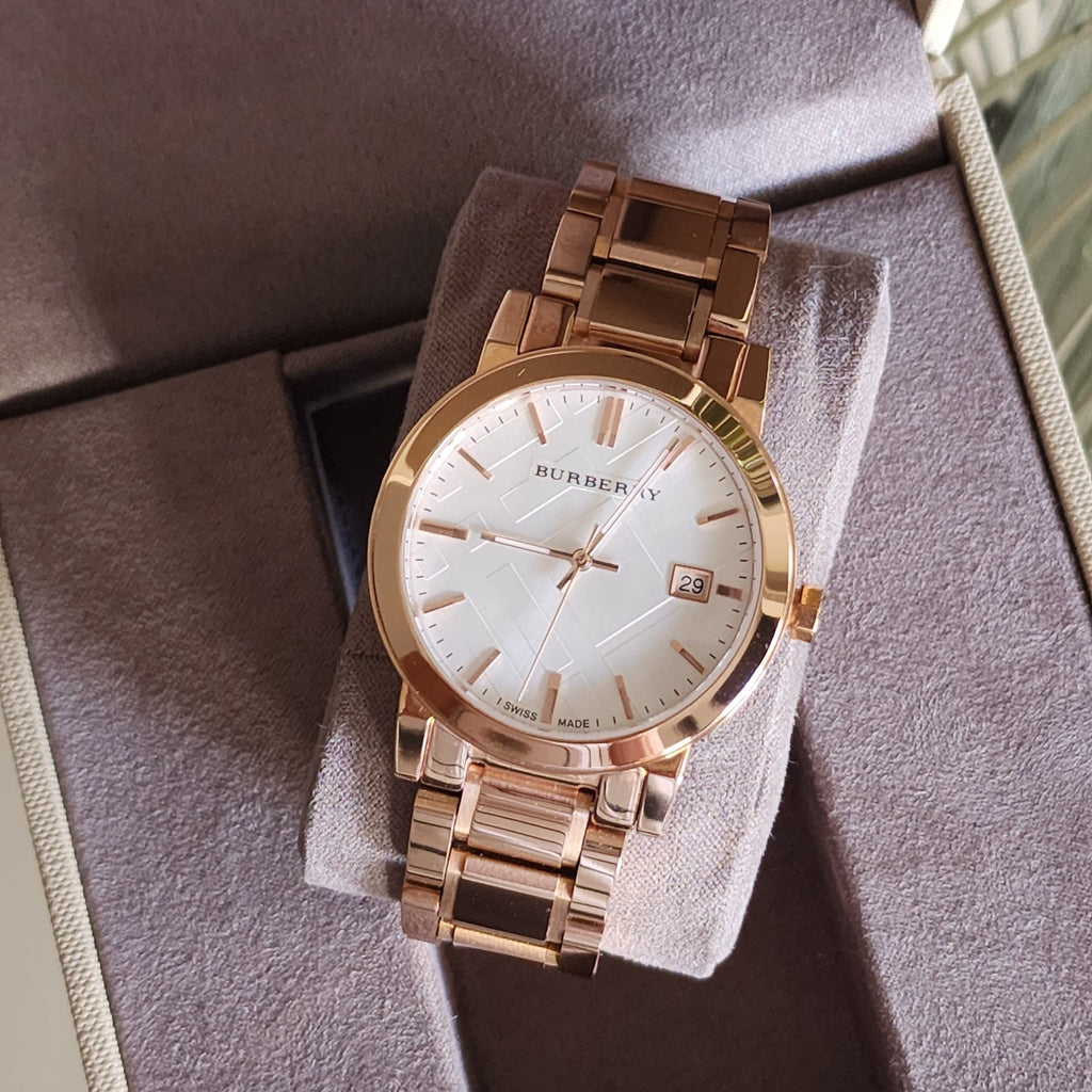 バーバリー BURBERRY 腕時計 BU9004 ピンクゴールド レディース Burberry The City White Dial Rose Gold Steel Strap Watch for Women