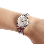 Gucci G Timeless Quartz Champagne Dial 27mm Watch For Women - YA126593