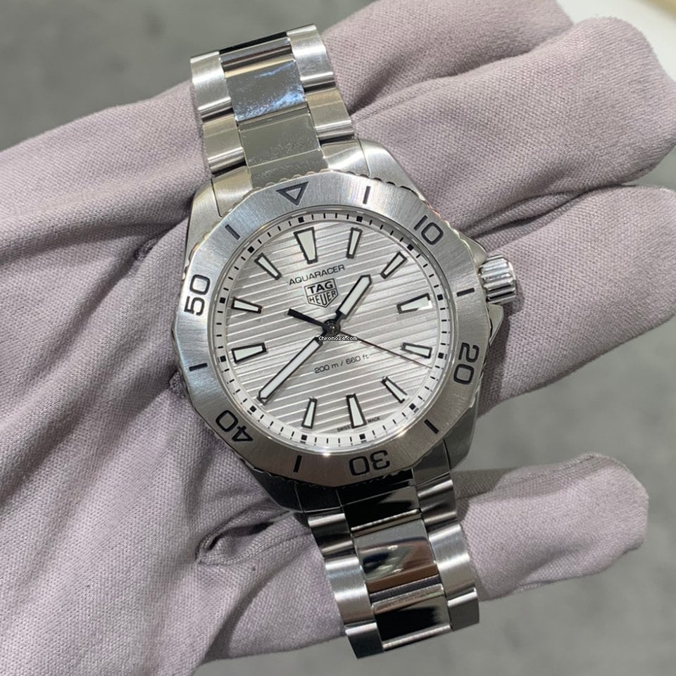 Tag on sale heuer silver