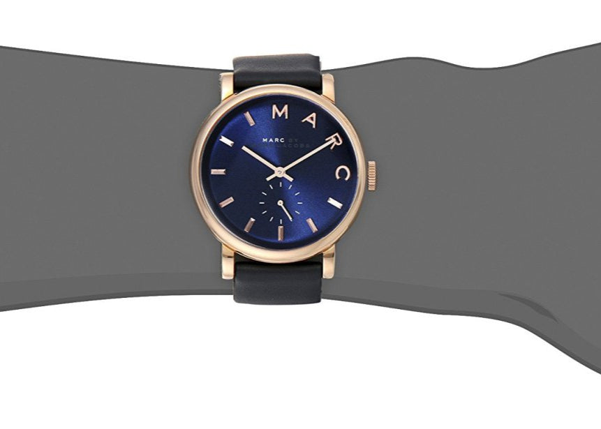 新品 MBM1329 MARC BY Marc Jacobs Baker Navy Blue Dial Navy Blue Leather Strap Watch for
