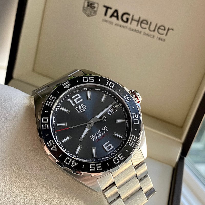 Tag Heuer Formula 1 Kaliber 5 Kronograf Antrasit Dial Jam Tangan Tali Baja Perak untuk Pria - WAZ2011.BA0842