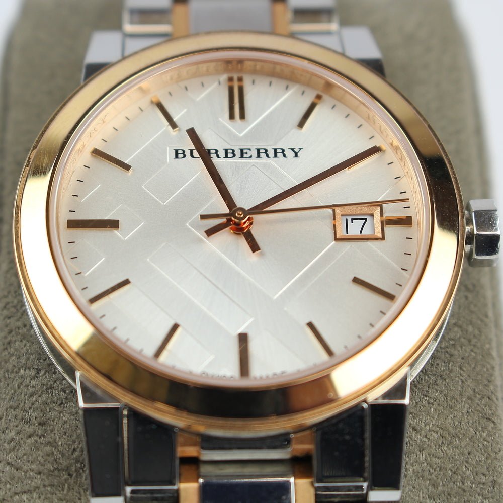 新品＊バーバリー 高級時計 BU9105 Burberry The City White Dial Two Tone Steel Strap Watch for Women