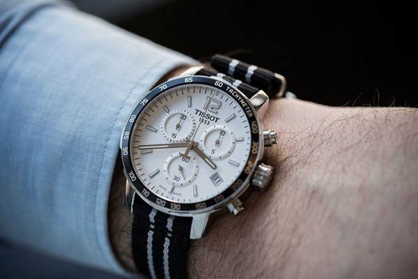 Tissot quickster 2024 nato chronograph