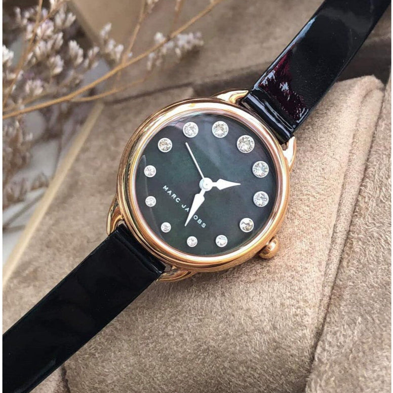 Marc Jacobs Betty Mother of Pearl Black Dial Black Leather  display picture 3