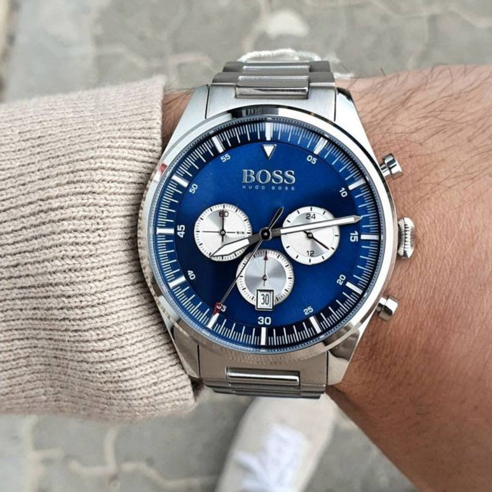 ジョー Hugo Boss Pioneer Chronograph Blue Dial Silver Steel Strap Watch