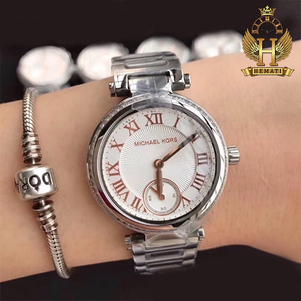 Michael Kors Skylar Quartz White Dial Silver Steel Strap Watch For Women