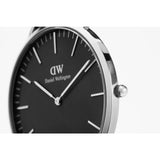 Daniel Wellington Classic Reading Black Dial Black Leather Strap Watch For Men - DW00100135