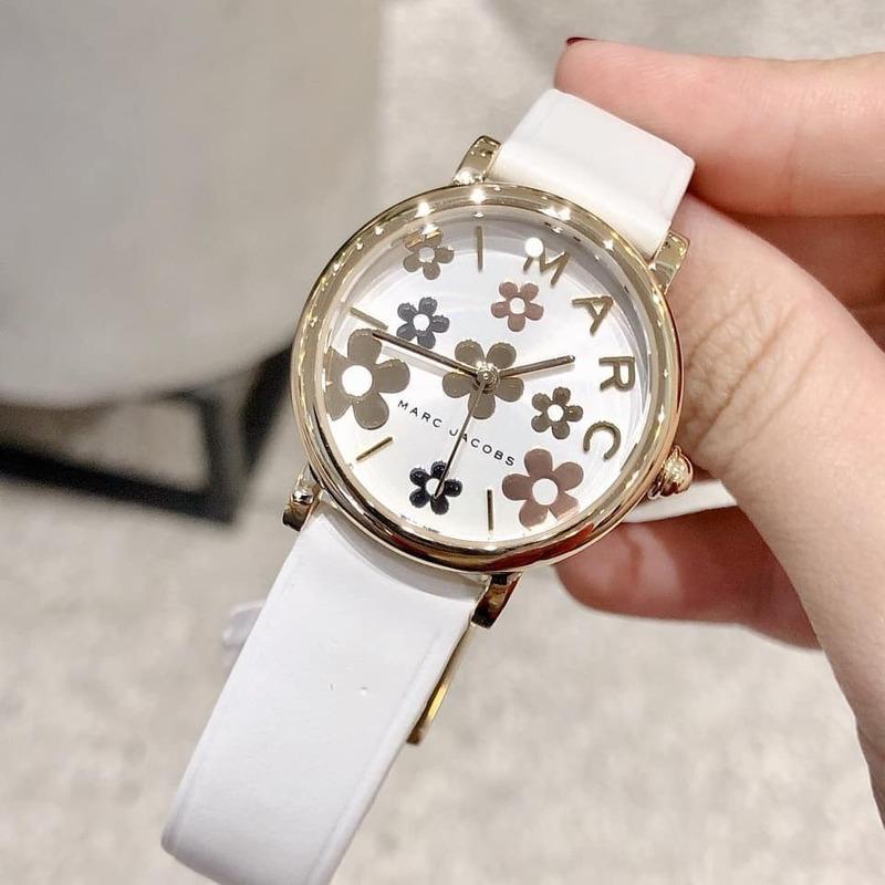 Marc Jacobs Roxy White Dial White Leather Strap Watch for Women