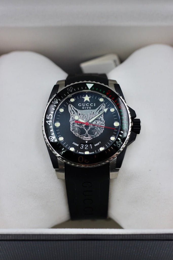 Gucci Dive Feline Black Dial Black Rubber Strap Watch For Men