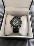 Gucci Dive Quartz Kingsnake Black Dial Black Rubber Strap Watch For Men - YA136217