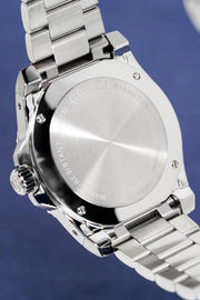 Gucci Dive Analog Black Dial Silver Steel Strap Watch For Men - YA136208