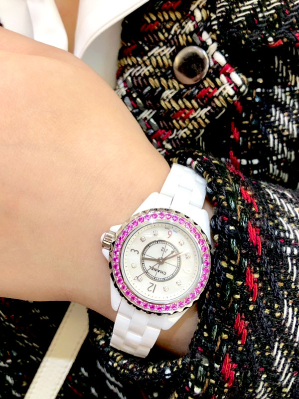 Chanel 38 Mm White Ceramic And Diamond Watch Auction