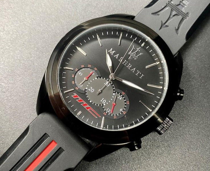 Maserati Traguardo Chronograph Black Dial Black Rubber Strap Watch