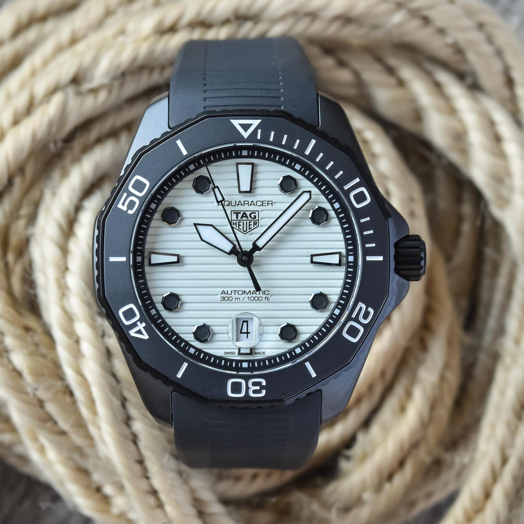 Tag heuer aquaracer automatic hotsell white face