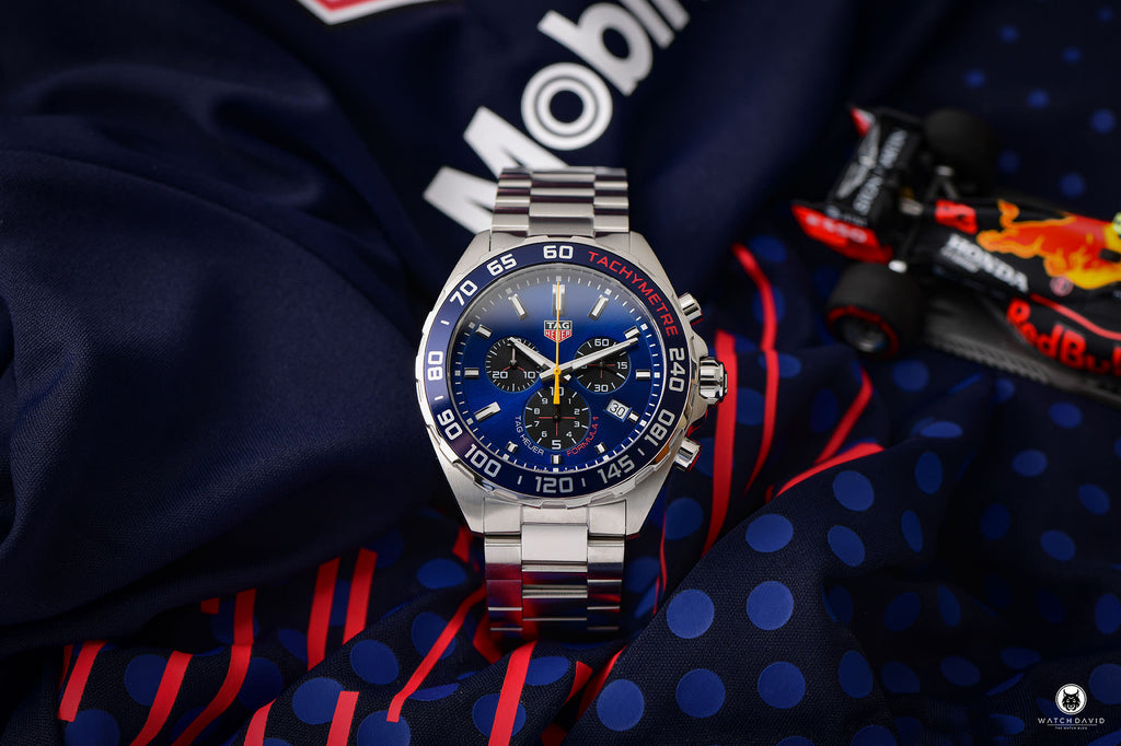 Tag heuer aston store martin red bull watch