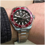 Jam Tangan Pria Tag Heuer Aquaracer Dial Hitam dengan Tali Baja Perak - WAY101B.BA0746