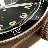 Jam Tangan Pria Tag Heuer Autavia Calibre 5 Automatic Olive Green Dial Green Leather Strap - WBE5190.FC8268
