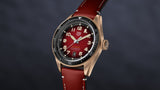Tag Heuer Autavia Calibre 5 Chinese New Year Maroon panggil Maroon Leather Strap Watch untuk Pria - WBE5193.FC8300