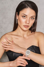 Gucci 25H Quartz Silver Dial Silver Steel Strap Watch For Women - YA163402