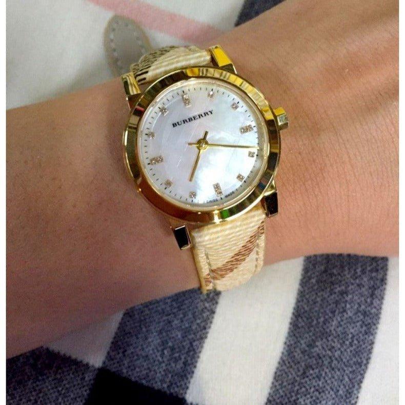 Burberry The City Diamonds Mother of Pearl Dial Brown Leather Burberry The City Diamonds Mother of Pearl Dial Brown Leather