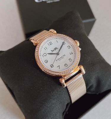Coach Madison Reloj de pulsera de malla de oro rosa con esfera