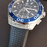 Tag Heuer Aquaracer Chronograph Jam Tangan Tali Karet Hitam Dial Biru untuk Pria - CAY111B.FT6041
