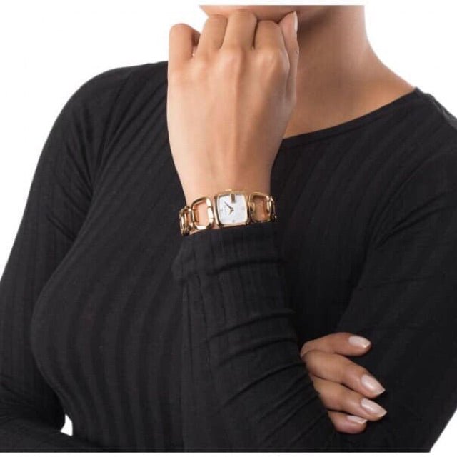 Gucci Ya125513 Ladies Gucci Watch Mother Of Pearl Gucci G Gucci
