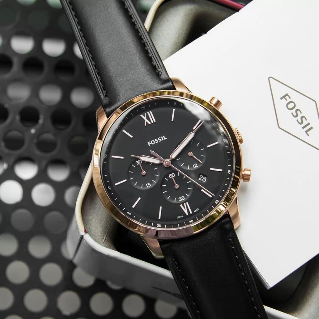 Fossil Neutra Chronograph mit schwarzem Zifferblatt und schwarzem