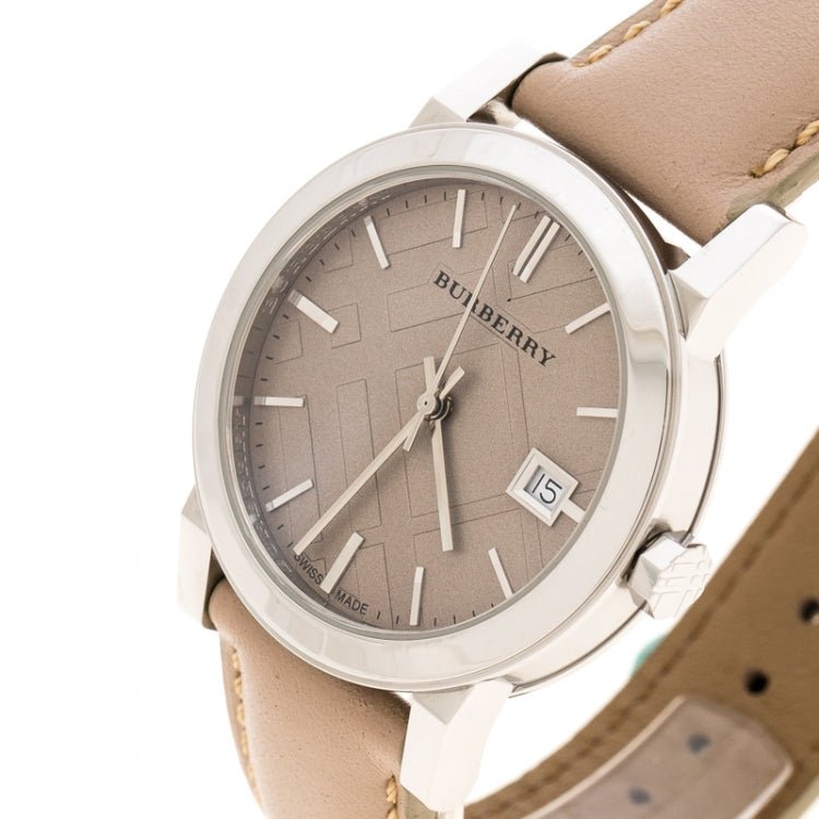 Burberry The City Silver Dial Beige Leather Strap Unisex Watch display picture 1
