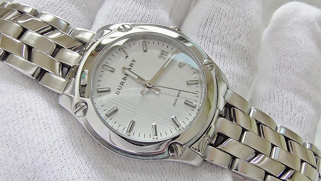 Burberry Heritage Check White Dial Silver Steel Strap Watch  display picture 3