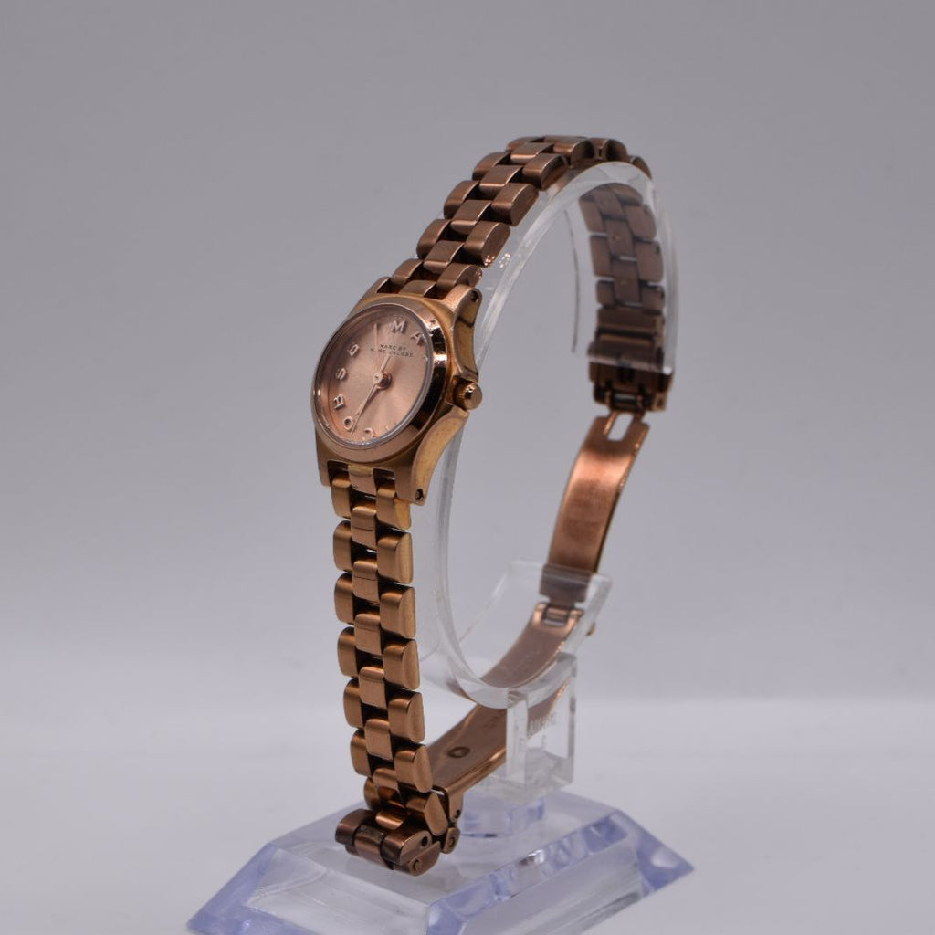 Marc Jacobs Dinky Rose Gold Dial Rose Gold Steel Strap Watch  display picture 1