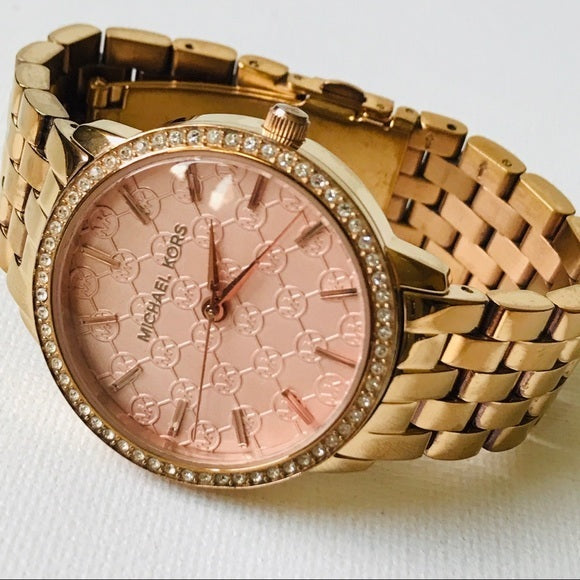 Michael Kors Argyle Quartz Rose Gold Dial Rose Gold Steel Strap