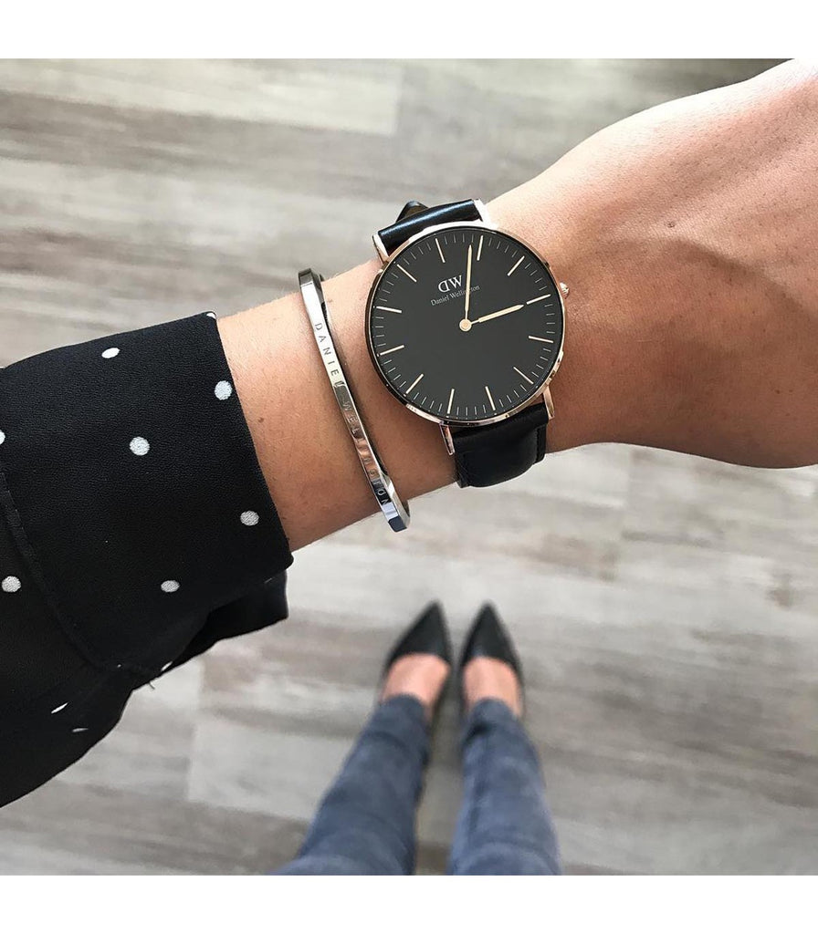 Daniel Wellington Classic Sheffield Black Dial Black Leather Strap Watch For Women