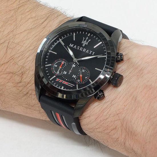 Maserati Traguardo Chronograph Black Dial Black Rubber Strap Watch