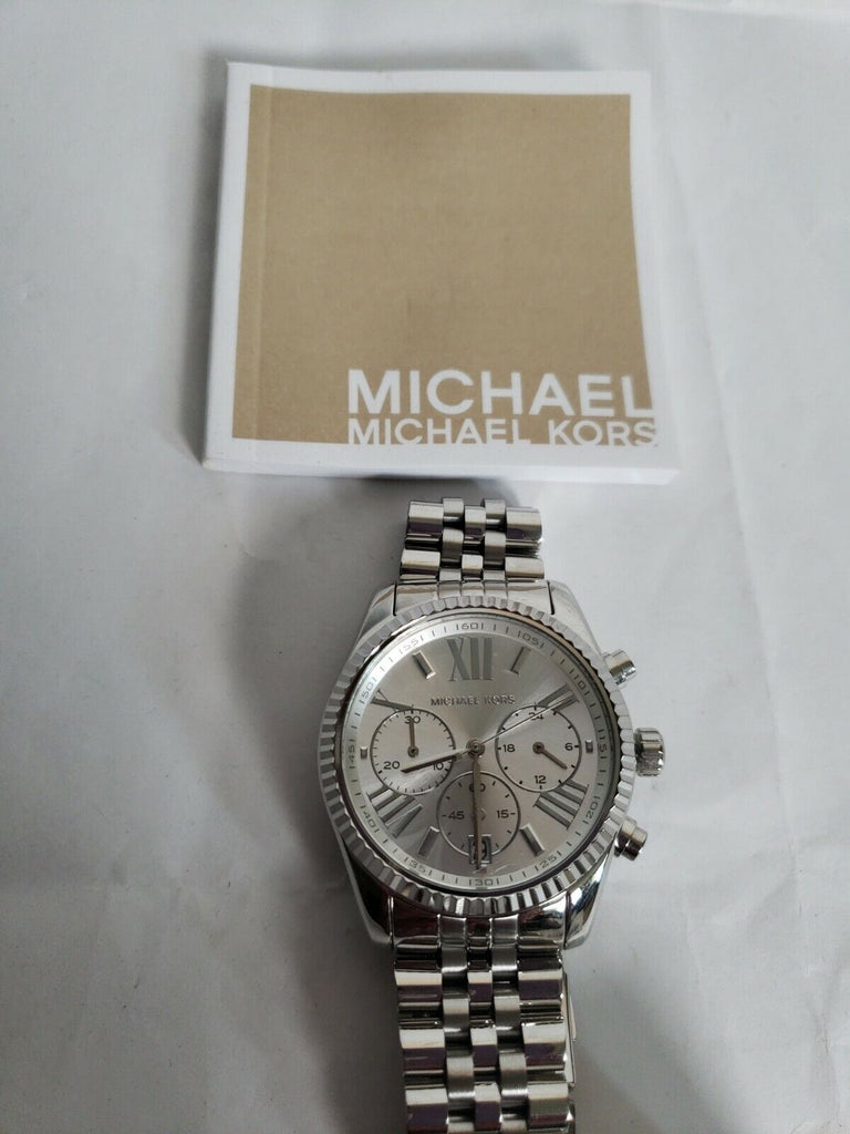 Michael Kors Lexington Silver Dial Silver Steel Strap Watch for Women - MK5555