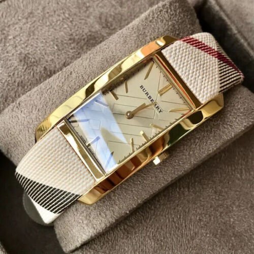 Burberry Pioneer Champagne Dial Haymarket Beige Leather Strap